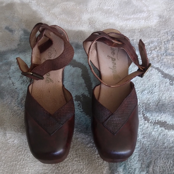 Free People Shoes - Free People Wooden Sole Walk Clog Chunky Heel